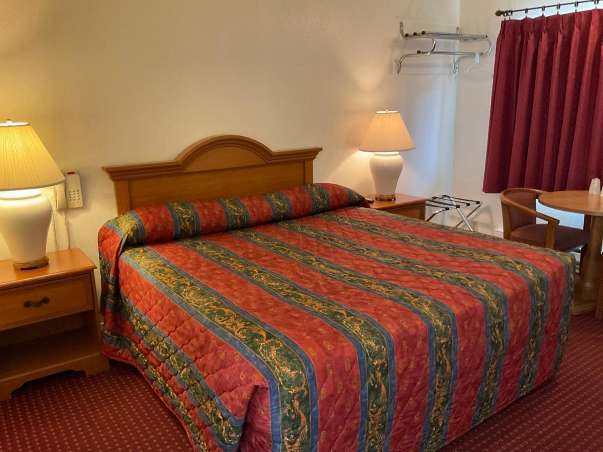 Front Street Inn Crescent City Esterno foto
